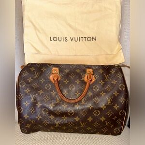 Louis Vuitton Speedy 35 authentic purse